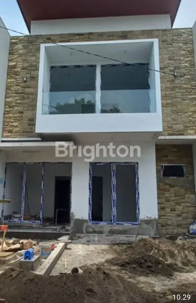 image RUMAH MODERN MINIMALIS 2 LANTAI DI BUKIT PALMA, CITRALAND.  (1)