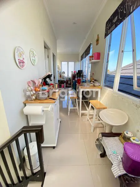 image RUMAH 3 LANTAI (7)