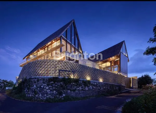 image BEAUTIFUL TROPICAL 4-BEDROOM VILLA FOR SALE – FREEHOLD (SHM) IN ULUWATU UNGASAN (1)