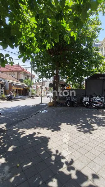 image RUKO STRATEGIS 3 LANTAI DI AREA SOHE – KUTA, BADUNG (1)