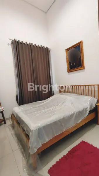 image RUMAH MEWAH DISEWAKAN FULL FURNISHED DI IJEN NIRWANA MALANG (4)