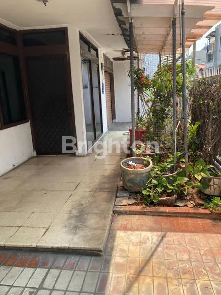 image RUMAH 2 LANTAI DAERAH RAWAMANGUN (6)