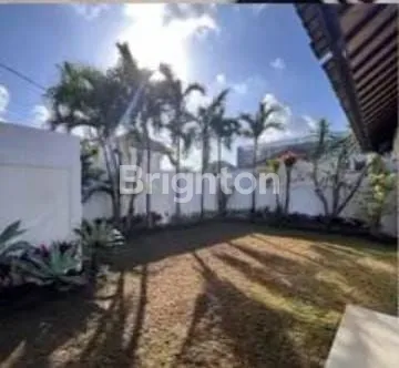 image VILLA MODERN NYAMAN DI – KUTA, BALI (5)