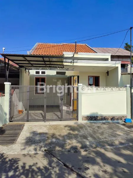 image JUAL RUMAH CANTIK DI LOKASI STRATEGIS (1)