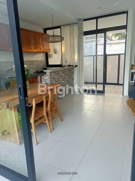 image DISEWAKAN VILLA DUA LANTAI DENGAN PEMANDANGAN SAWAH DI KEROBOKAN\N (4)