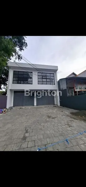 image RUKO BARU DUA LANTAI DENGAN DESAIN MODERN DAN LOKASI YANG SANGAT STRATEGIS, COCOK UNTUK USAHA, KANTOR, MAUPUN INVESTASI JANGKA PANJANG (1)