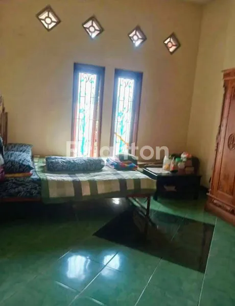 image RUMAH PINGGIR JALAN RAYA AREA PAKIS DEKAT DENGAN EXIT TOL SINGOSARI (5)