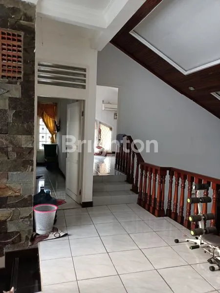 image RUMAH TINGKAT, LOKASI STRATEGIS,BISA BUAT BISNIS (5)