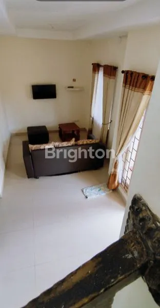image RUMAH 2 LANTAI, FURNISHED, BERSIH, SIAP DITEMPATI DENGAN HARGA TERBAIK, DIAMOND PALACE RESIDENCE, BATAM CENTRE (2)