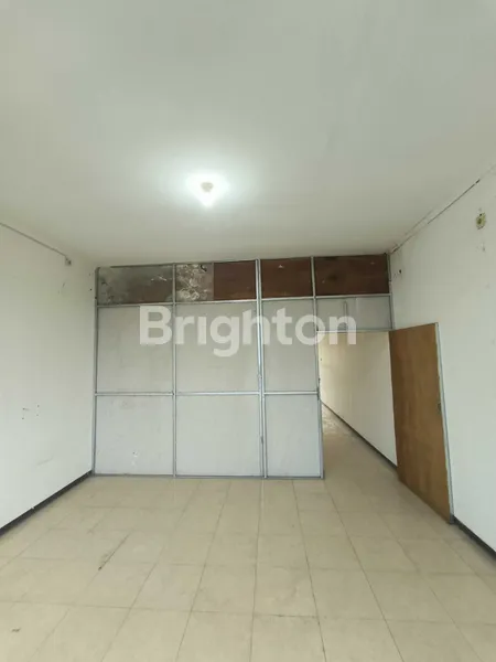 image RUKO 2 LANTAI SIAP PAKAI DI KENDALSARI, DEKAT NIRWANA EKSEKUTIF DAN RAYA MERR RUNGKUT (2)