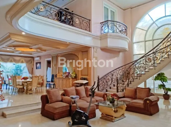 image RUMAH MEWAH CLASSIC FULL FURNISHED, SPEK SULTAN DI GALAXY BUMI PERMAI ARAYA TAHAP 2, BOULEVARD DOUBLE WAY (7)