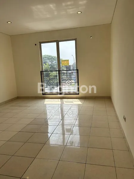 image RUKO 3 LANTAI STRATEGIS DI CELEBRATION BOULEVARD\NGRAND WISATA\N (9)