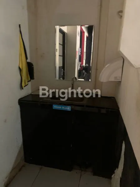 image RUKO STRATEGIS TAMAN DUTA MAS, LT 75M² 2KT (2)