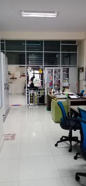 image RUKO EX KANTOR 3 LANTAI, LOKASI PREMIUM (5)