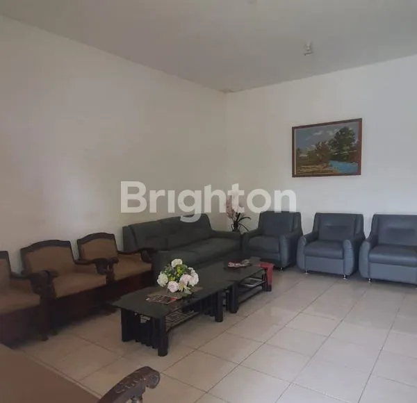 image RUMAH LUAS DI BUNGA BUNGA MALANG (4)