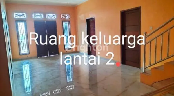 image DISEWAKAN RUMAH LOKASI SANGAT STRATEGIS  (4)