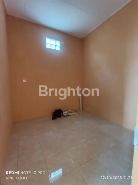 image RUMAH BARU STRATEGIS, 1KT AC SAMARINDA (3)