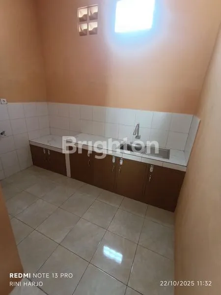 image RUMAH BARU STRATEGIS, 1KT AC SAMARINDA (6)