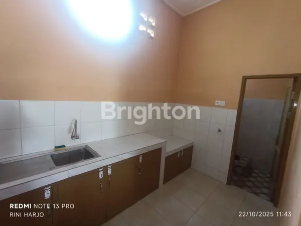 image RUMAH BARU 1 KT PLUS AC DI SEWAKAN  (6)