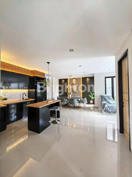image RUMAH BARU DAN  FULL FURNISH DI LIPPO KARAWACI TANGERANG (3)