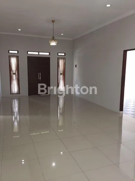 image RUMAH 2 LANTAI DI PEJATEN PASAR BARAT PASAR MINGGU JAKARTA SELATAN  (4)