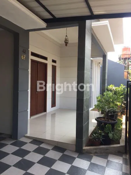 image RUMAH 2 LANTAI DI PEJATEN PASAR BARAT PASAR MINGGU JAKARTA SELATAN  (2)