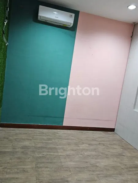 image RUKO EMPAT LANTAI AKSES MUDAH KEMANA MANA LOKASINYA SANGAT SANGAT STRATEGIS MERUYA JAKARTA BARAT  (6)