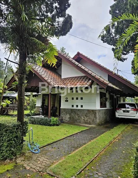 image VILLA GRAND TRAWAS BY INTILAND, SATU KAWASAN DENGAN HOTEL GRAND WHIZ TRAWAS MOJOKERTO (3)