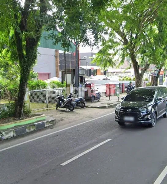 image TANAH DAN BANGUNAN TUA JALAN MONGINSIDI  (2)