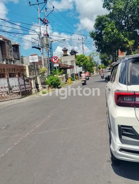 image RUMAH STRATEGIS BALI, FURNISHED & SIAP HUNI (4)