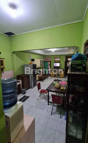 image RUMAH LUAS HADAP TIMUR DENGAN 3 KAMAR  TIDUR (7)