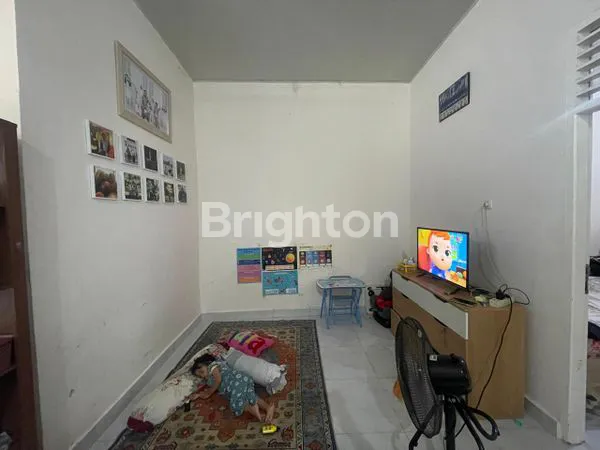 image RUMAH CANTIK FULL FURNISH DI JL SUDIRMAN (3)