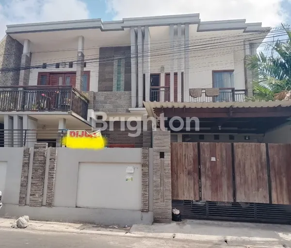 image DIJUAL RUMAH 2 LANTAI FULLY FURNISHED DI TEGAL KERTHA (1)