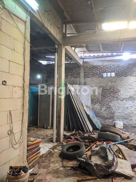 image GUDANG SIAP RENOVASI, LOKASI STRATEGIS CURUG (1)