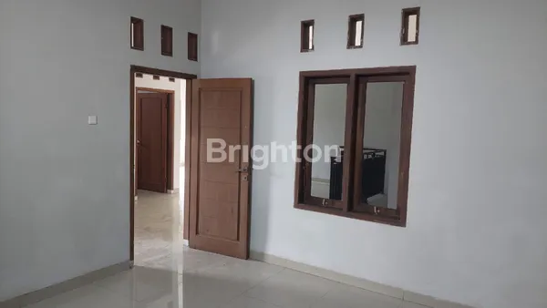 image DIJUAL RUMAH MEWAH 2 LANTAI STRATEGIS DI JL. ABDUL GANI II – CILODONG, DEPOK (2)