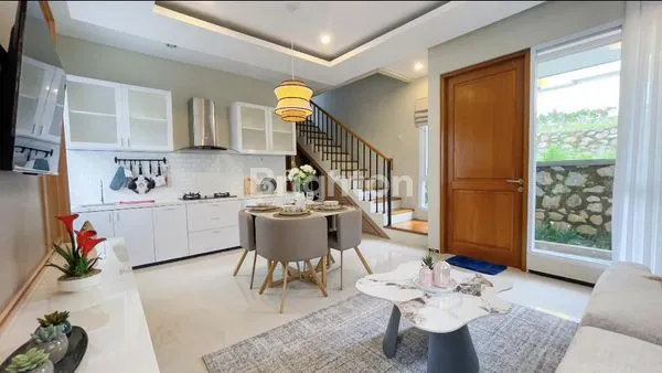 image VILLA PREMIUM AND EXCLUSIVE RESIDENCES (4)