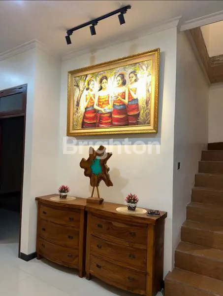 image RUMAH CANTIK DAN NYAMAN DI KERTADALEM RENON (1)