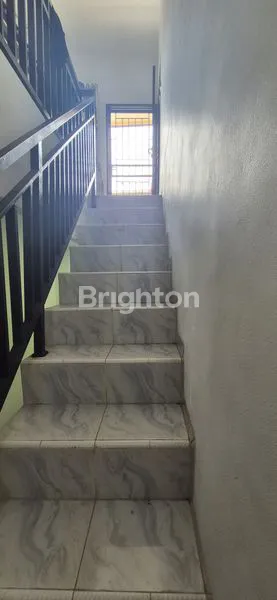 image RUMAH 3 LANTAI SIAP HUNI, LOKASI PREMIUM PADEMANGAN (5)