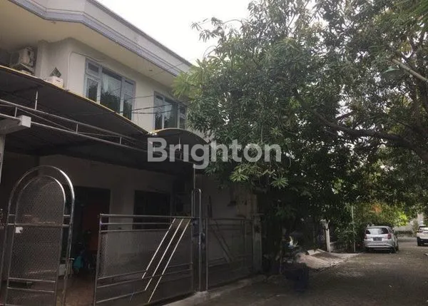 image RUMAH 2 LANTAI SURABAYA TIMUR LOKASI STRATEGIS DEKAT MERR GUNUNG ANYAR (1)