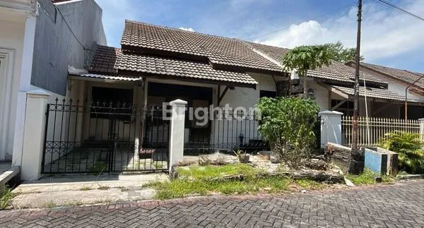image RUMAH SURABAYA TIMUR LOKASI STRATEGIS DEKAT MERR BERBEK GUNUNG ANYAR (1)