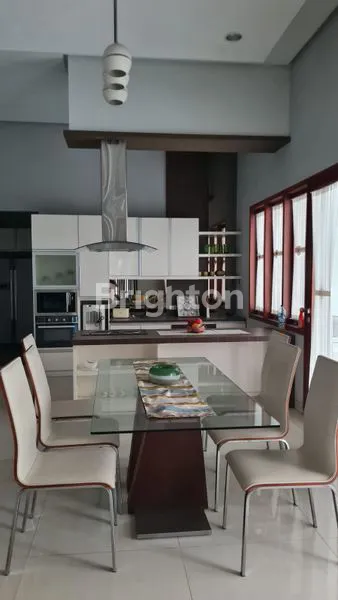 image HUNIAN ELEGAN 4KT FULL FURNISHED (5)