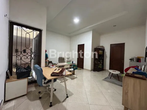 image RUMAH LUAS 907M² DI PONDOK LABU, STRATEGIS (3)