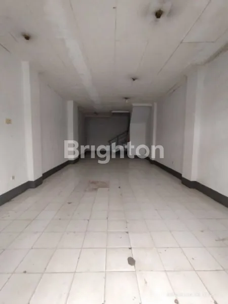 image JUAL RUKO 3 LANTAI PINGGIR JALAN RADEN INTAN (4)