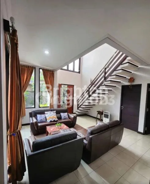 image RUMAH VILLA 4KT SANUR FULFURNISH BIG POOL BIG GARASI (4)