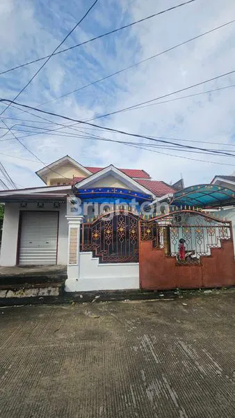 image RUMAH HOOK 2 LANTAI SIAP HUNI (2)