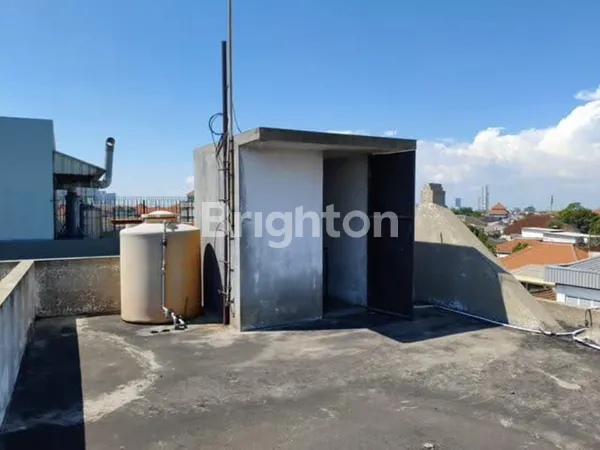 image RUKO 3 LANTAI HOOK EX KANTOR AREA JEMURSARI LKS NOL JALAN UTAMA (5)