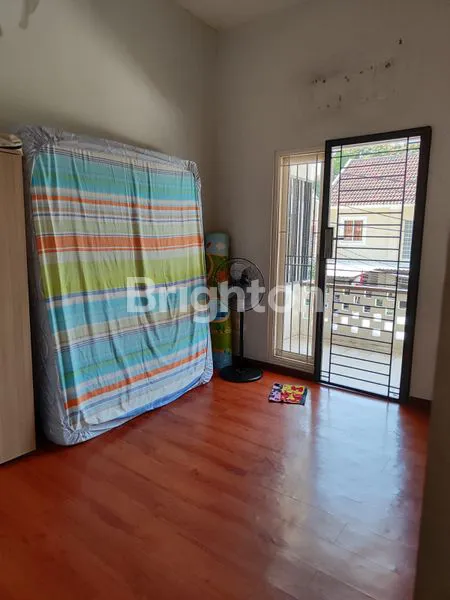 image SIAP HUNI, RUMAH 2 LANTAI SEMI FURNISH KAWASAN GADING SERPONG, TANGERANG (4)