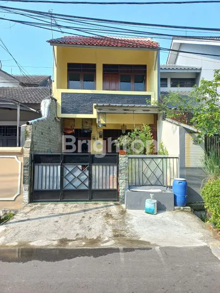 image RUMAH SIAP HUNI DI KAWASAN MATRAMAN, JAKARTA TIMUR. (1)