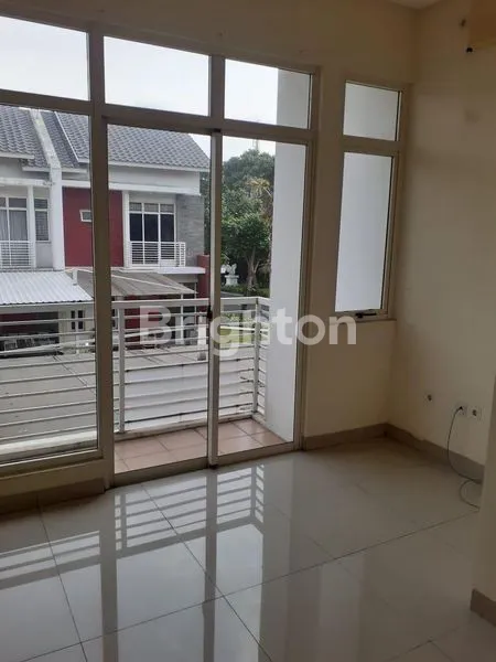 image JUAL CEPAT RUMAH 2 LT GREENLAKE CLUSTER AMERICAN EAST COAST , JAKARTA BARAT (4)