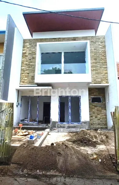 image RUMAH BARU 2 LANTAI DIJUAL DI BUKIT PALMA SURABAYA (1)